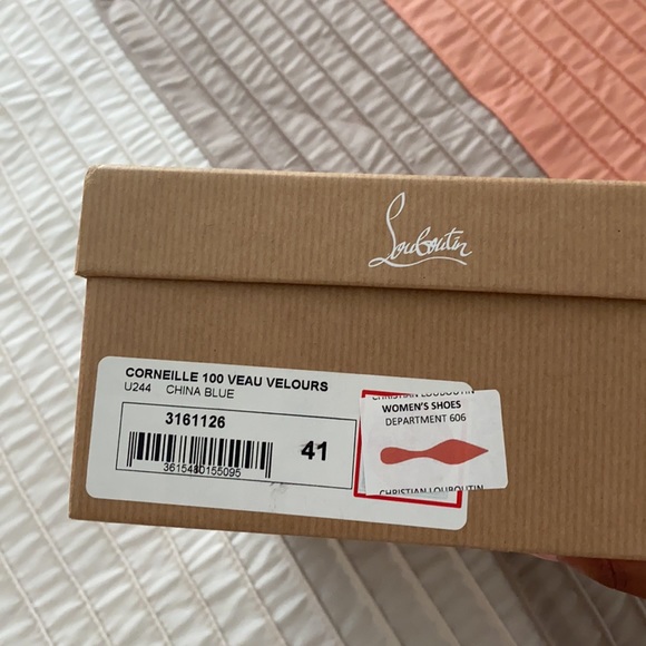 Shoes - Picture 6 of 6